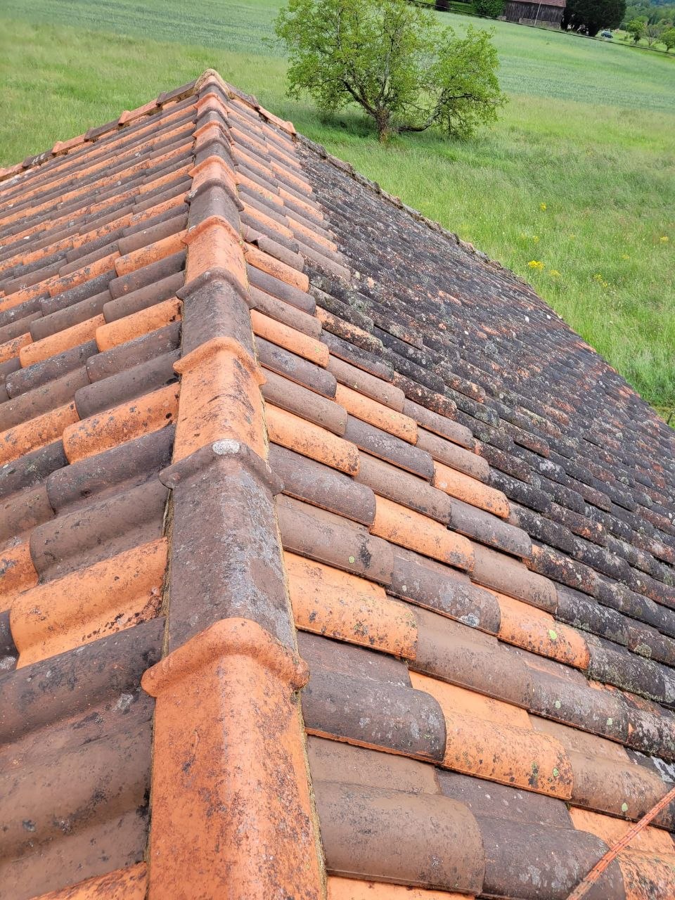 Démoussage & traitement de toiture à Saint-Médard-en-Jalles — NR Rénovation Riva 33